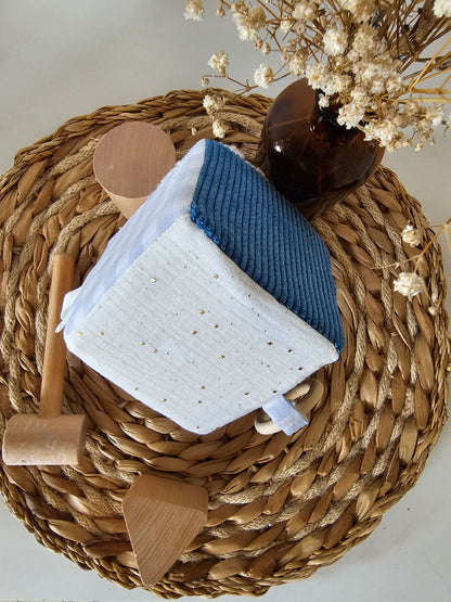 Cube d'éveil thème bleu/marin